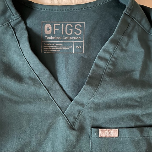 FIGS | Caribbean Blue Catarina One-Pocket Scrub Top XXS - Picture 3 of 3